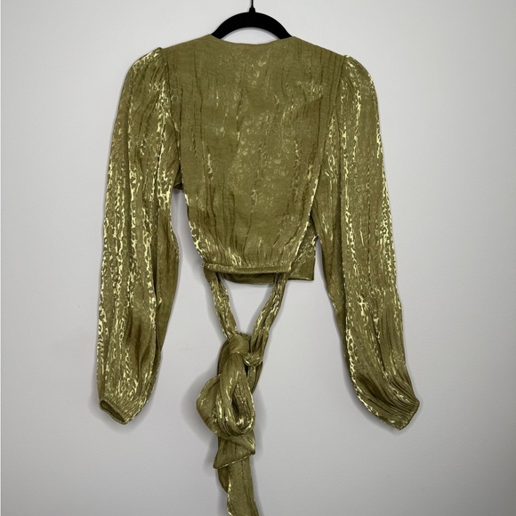 This is a Show Me Your MuMu Joplin Blouse in Gold Cheetah Organza - Picture 9 of 9